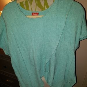 Lightweight top with matching pants